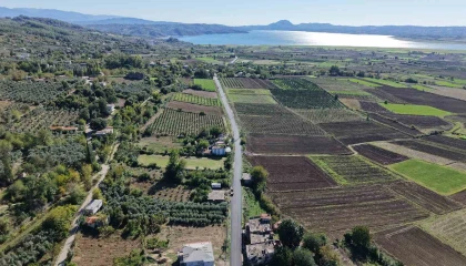 Kahramanmaraş Büyükşehirden Andırın ve Pazarcık ilçelerine yol yatırımları
