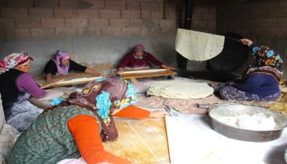Kahramanmaraşta imece geleneğiyle kış hazırlığı devam ediyor