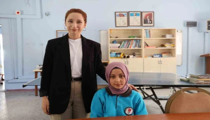 Köy okulu özel okul gibi: 2 ve 8 kişilik sınıflar var