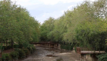 Kozanın tarihi ve doğal güzel alanı da kuraklıktan nasibini aldı