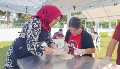 Mersinde Engelsiz Yaşam Parkında lezzet dolu etkinlik