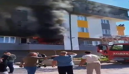 Mersinde ev yangını korkuttu