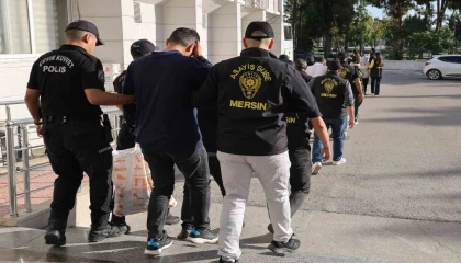 Mersinde fuhuş operasyonu: 2 tutuklama, 1 kişi sınır dışı edildi