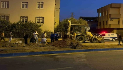 Mersinde internet çalışması için yapılan kazı doğalgaz borusuna zarar verdi: 2 yaralı