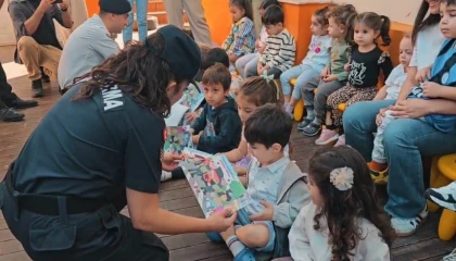 Mersinde jandarma personeli çocuklarla etkinlik yaptı