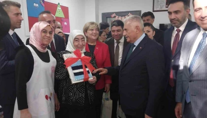 Mersinde Kızılay Anaokulu Binali Yıldırımın katıldığı törenle hizmete açıldı