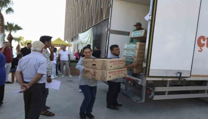 Mersinde üreticiye fide ve güneş paneli desteği