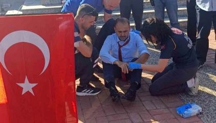 Muhtarlar Gününde kürsüde konuşan muhtar baygınlık geçirdi