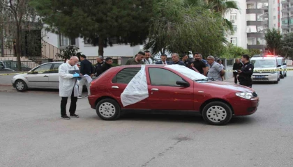 Otomobilde sır ölüm: Darp izlerine rastlandı