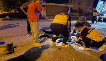 Tarsusta 2 ayrı motosiklet kazasında 1i ağır olmak üzere 3 kişi yaralandı