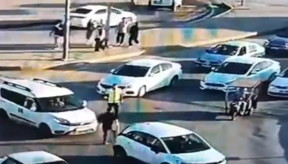 Trafikte polise sopayla saldıran şahıs tutuklandı