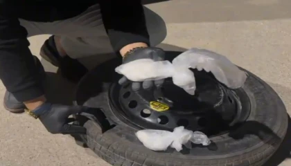 Yedek lastikten uyuşturucu çıktı: 2 tutuklama