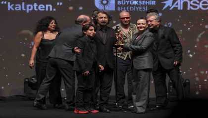 62. Altın Portakala ‘Tavşan İmparatorluğu 7 ödülle damga vurdu