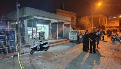 Adanada erkek kuaföründe silahlı kavga: 7 yaralı