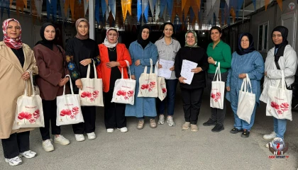 AK KADINLAR SAHADA GÜCÜNÜ ARTIRIYOR