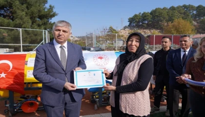 Aladağda üreticilere yüzde 70 hibe ile ilaçlama makinesi dağıtıldı