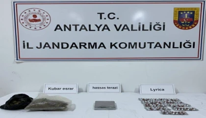 Alanyada yarım kilo kubar esrar ele geçirildi