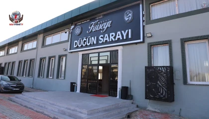 ALTINÖZÜ’NDE MODERN DÜĞÜN SALONU AÇILDI