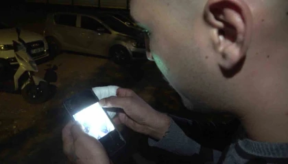 Antalyada atık toplayıcıların çöp kavgasında kan aktı: Vergisini ödüyorum deyip elinden bıçakladı