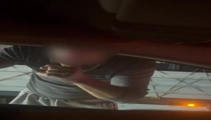 Aracın önünü kesip yumruklayan ve küfür eden trafik magandasına ev hapsi