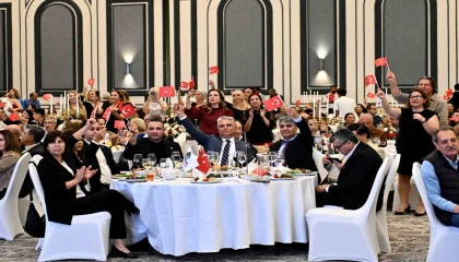 Başkan Uysal, yöre dernekleriyle bir araya geldi