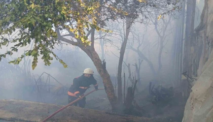 Bozyazıda çıkan yangın seralara zarar verdi