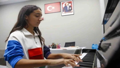 Büyükşehirden Antalyalı çocuklara tam destek