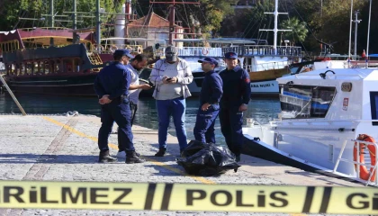 Denizde genç kızın cansız bedeni bulundu