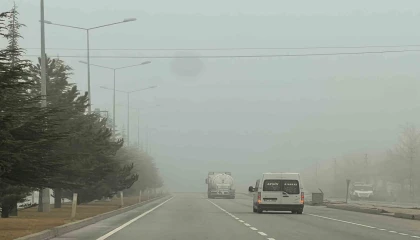 Göksunda sis etkili oldu