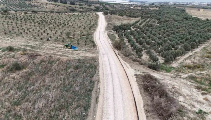 Hatay Büyükşehir Belediyesi, Arsuzda 6 kilometrelik yolu yeniledi