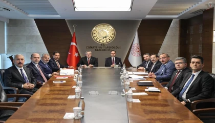 HATAY HEYETİNDEN BAKAN KACIR’A ÖNEMLİ ZİYARET