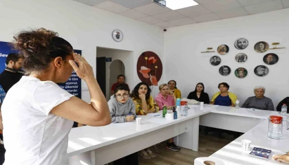 Kadın Danışma Merkezinde İşaret Dili Eğitimi