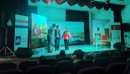 Kahramanmaraşta miniklere özel tiyatro