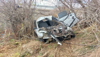 Kahramanmaraşta trafik kazası: Anne öldü, oğlu ağır yaralandı