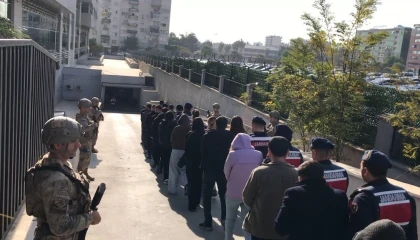 Mersindeki kara para aklama ve yasadışı bahis operasyonu:4ü hakem 32 şüpheli tutuklandı