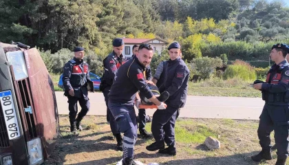 Osmaniyede devrilen otomolin sürücüsü yaralandı