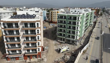 Osmaniyede yeniden inşa süreci tüm hızıyla devam ediyor