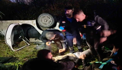 Polisten kaçmak isterken kaza yapan göçmen kaçakçısı tutuklandı