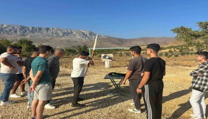 Silifkede mahalle muhtarlığından gençlere sosyal etkinlik