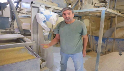 Taş değirmenler zamana direniyor