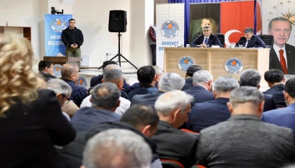 Vali Toros, Akdenizde muhtarların taleplerini dinledi