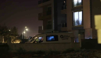 Yıllık izindeki polis memuru dehşet saçtı: Eşi ve 2 kızını öldürdü