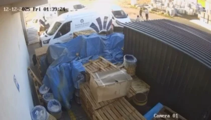 Adanada bir kişinin bıçaklanarak öldürüldüğü olayın kamera kayıtları ortaya çıktı