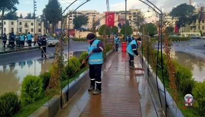 ANTAKYA BELEDİYESİ’NDEN YAĞIŞ SONRASI SEFERBERLİK