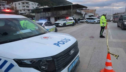 Beton mikserinin ezdiği motosikletteki 13 yaşındaki çocuk hayatını kaybetti, 2 kişi yaralandı