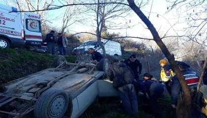 Burdurda kontrolden çıkan otomobil takla attı: 1 yaralı