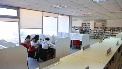Büyükşehir ödünç kitap sistemiyle okuma kültürünü geliştiriyor