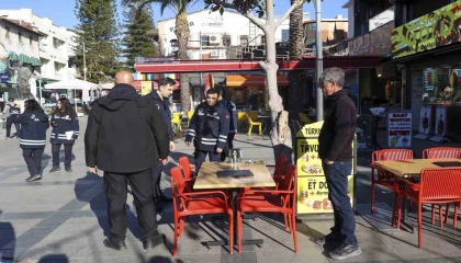 Büyükşehir Zabıtasından kaldırım işgallerine sıkı denetim
