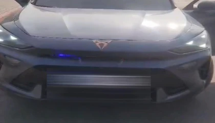 Çakarlı aracın sürücüsüne 276 bin TL ceza kesildi, trafikten men edildi