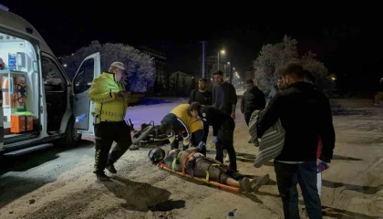 Direksiyon hakimiyetini kaybeden alkollü sürücü yaralandı